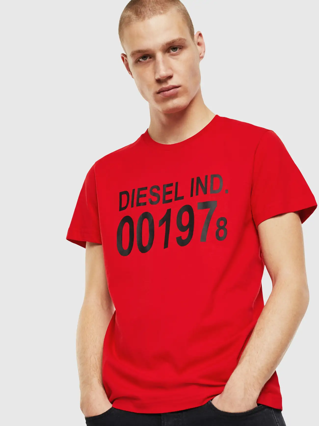 700186247-1.webp
