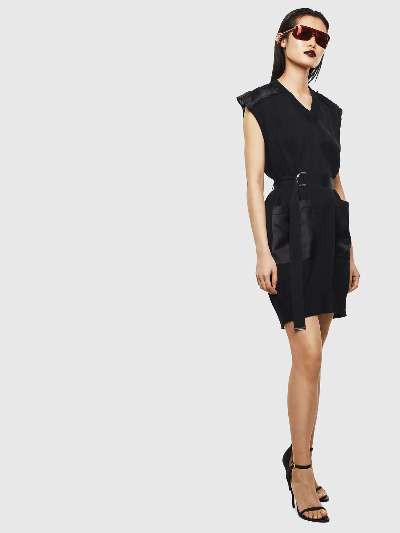 700187822-5.webp