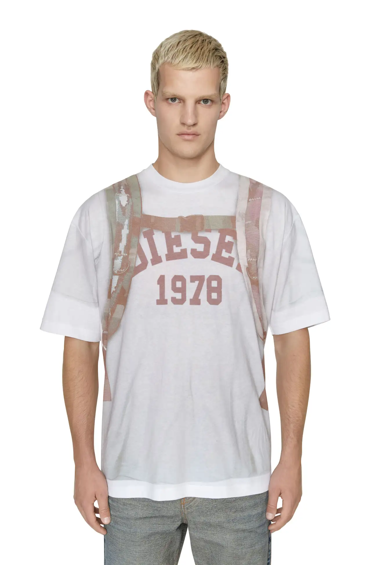 700205501-1.webp