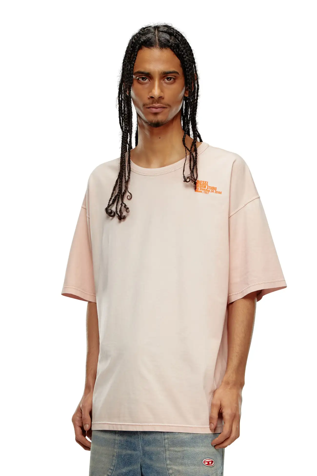 700219730-1.webp