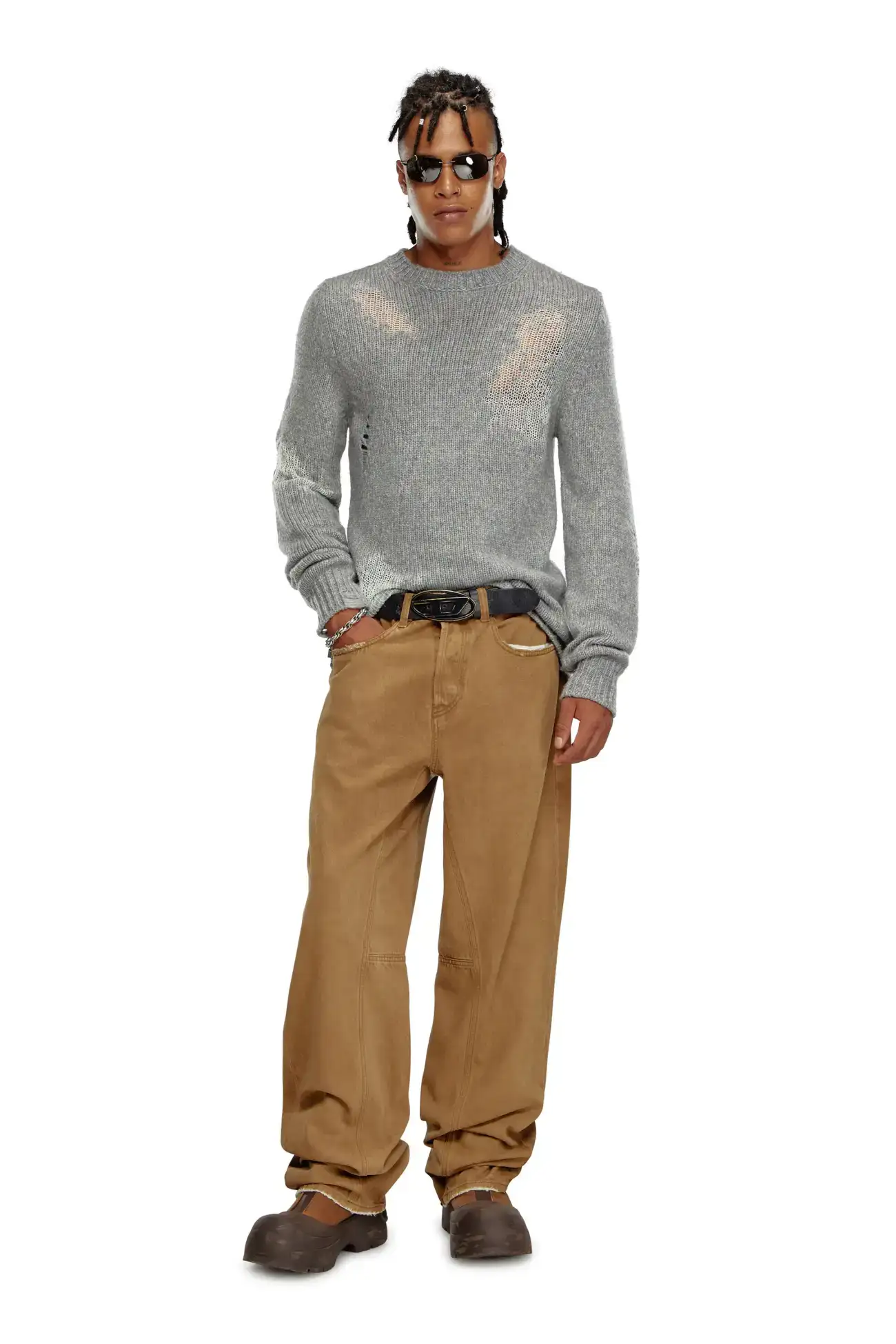 700221512-4.webp