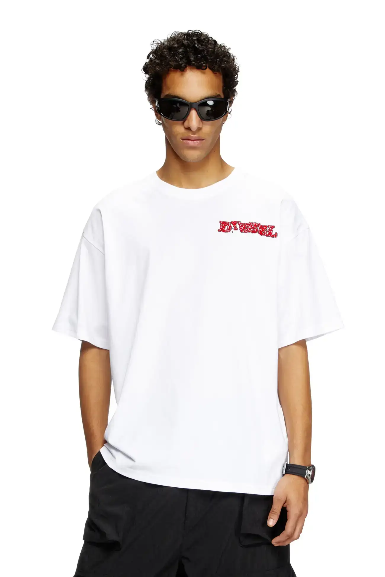 700224552-1.webp