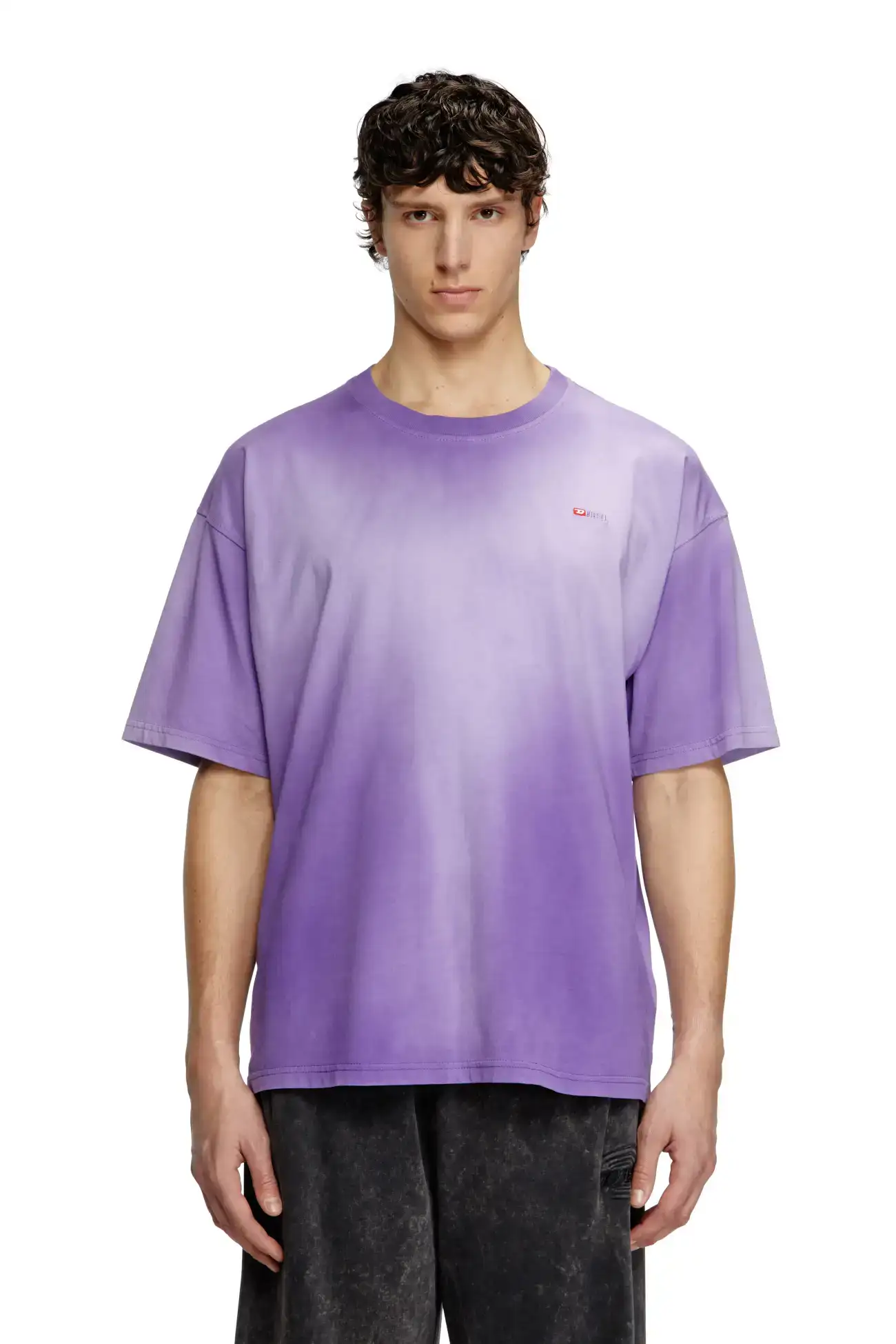 700224999-1.webp