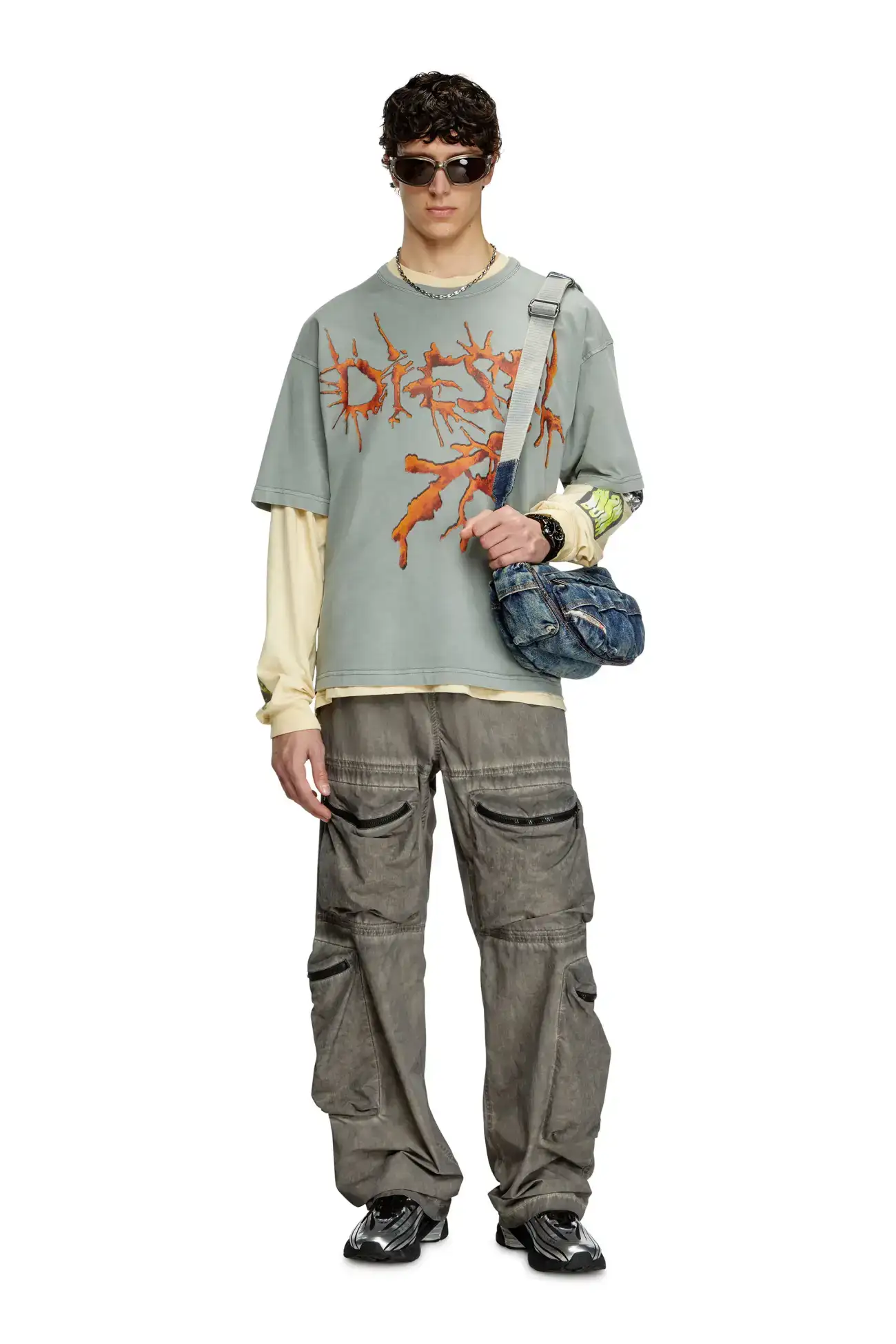 700225013-3.webp